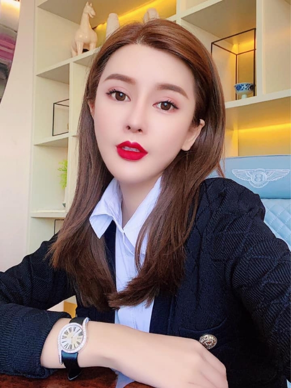李嘉薇的第一张照片--台中王婆说媒